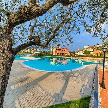 La Chicca Del Garda Apartamento Peschiera del Garda Exterior foto