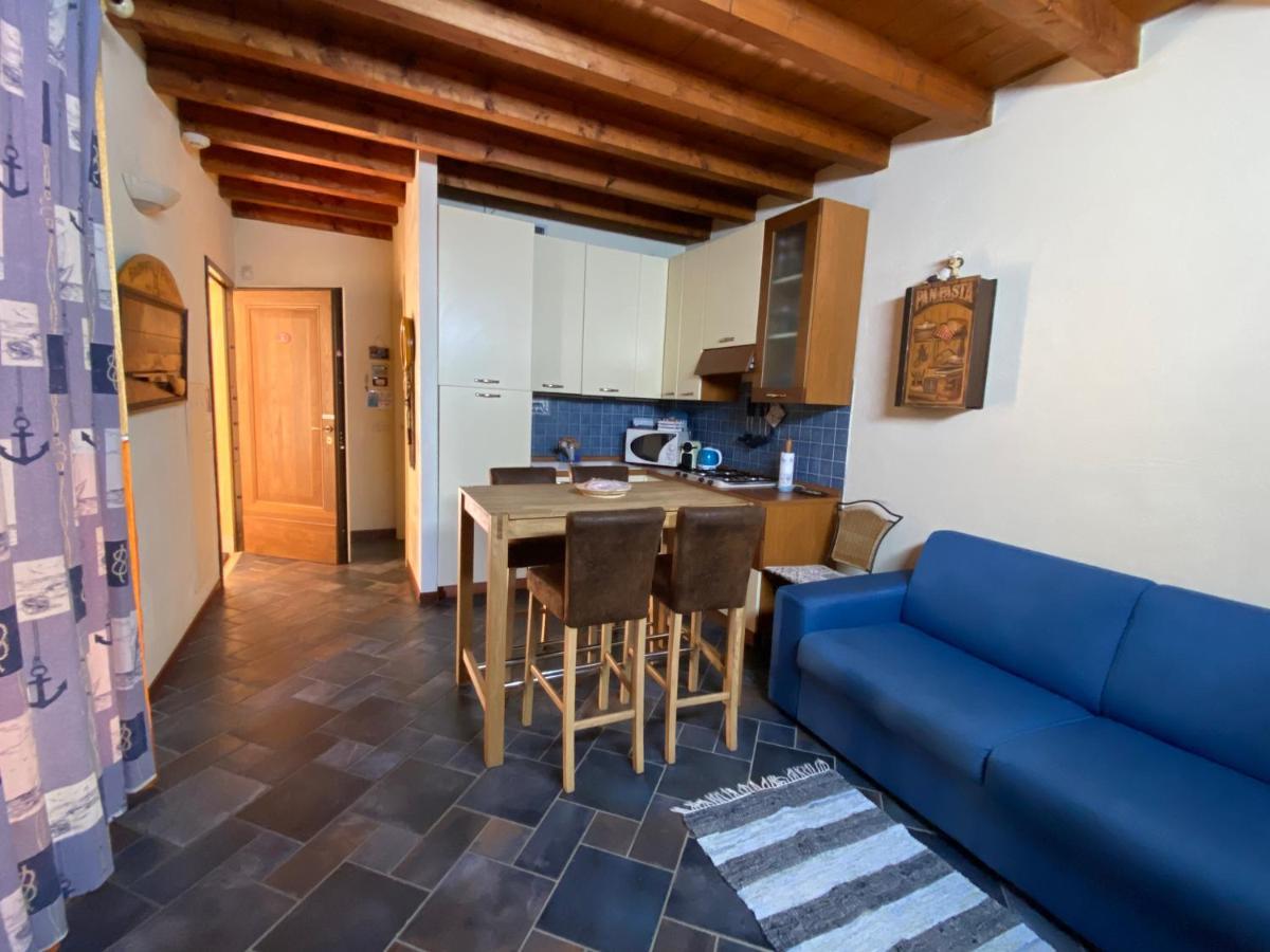 La Chicca Del Garda Apartamento Peschiera del Garda Exterior foto