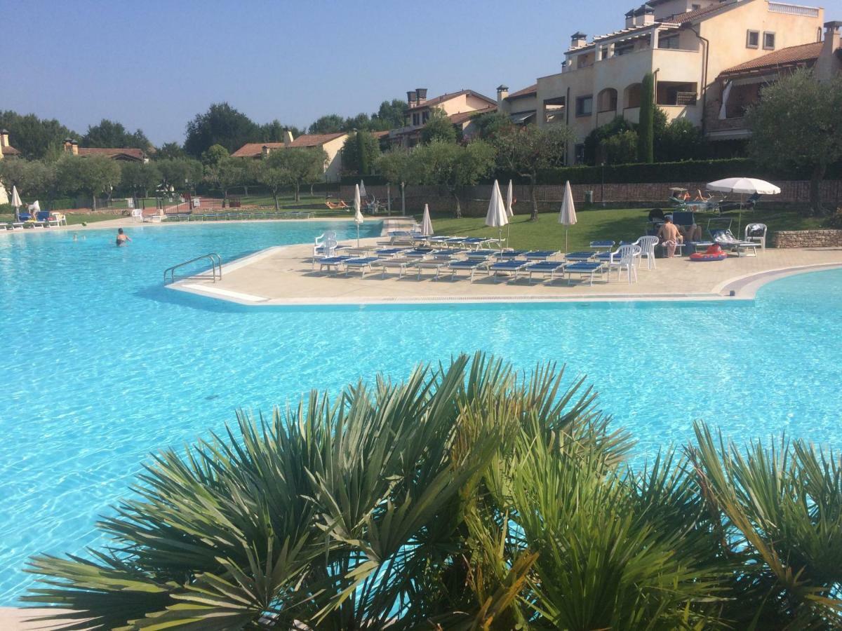 La Chicca Del Garda Apartamento Peschiera del Garda Exterior foto