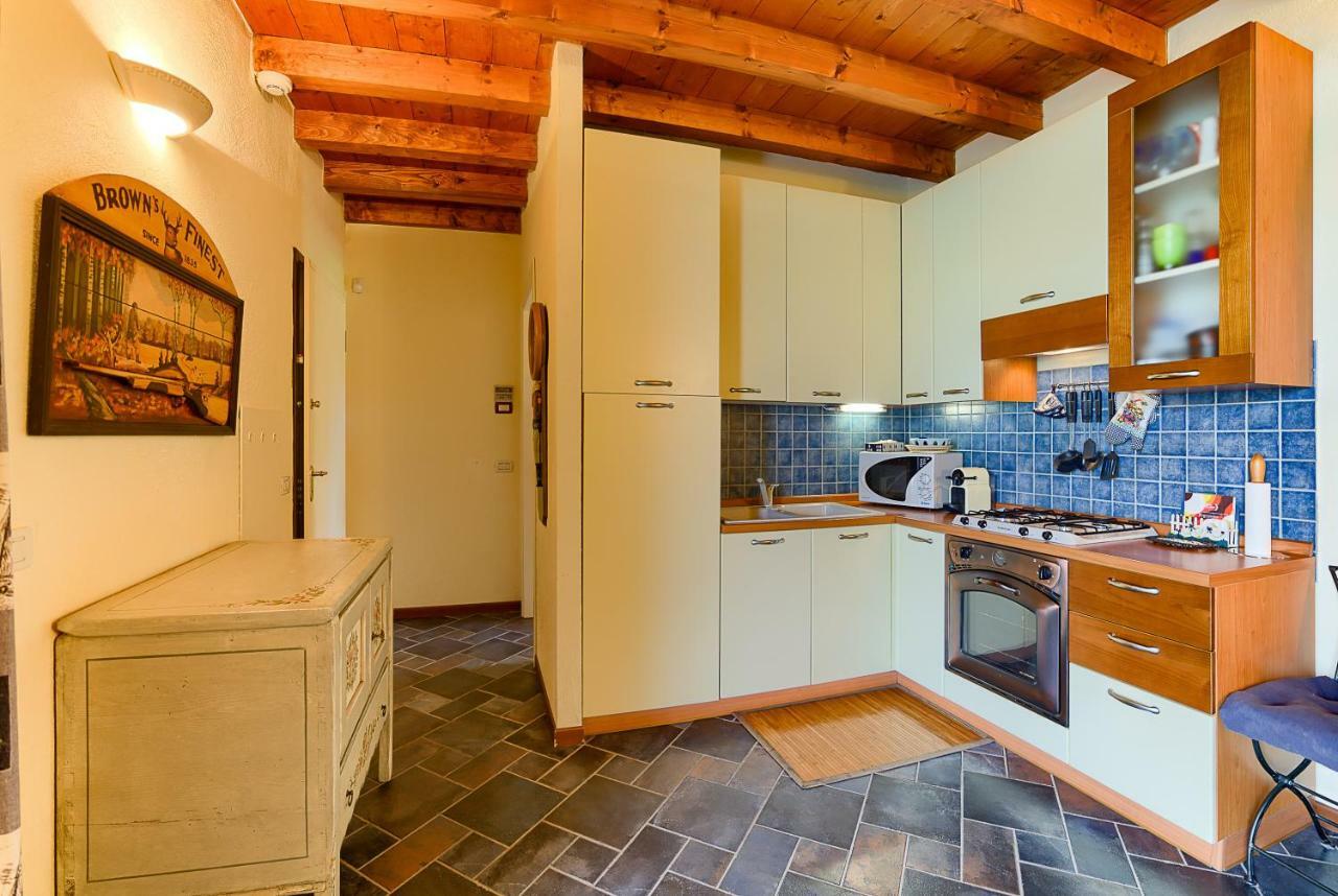 La Chicca Del Garda Apartamento Peschiera del Garda Exterior foto