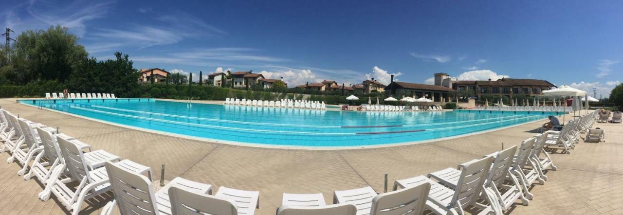 La Chicca Del Garda Apartamento Peschiera del Garda Exterior foto