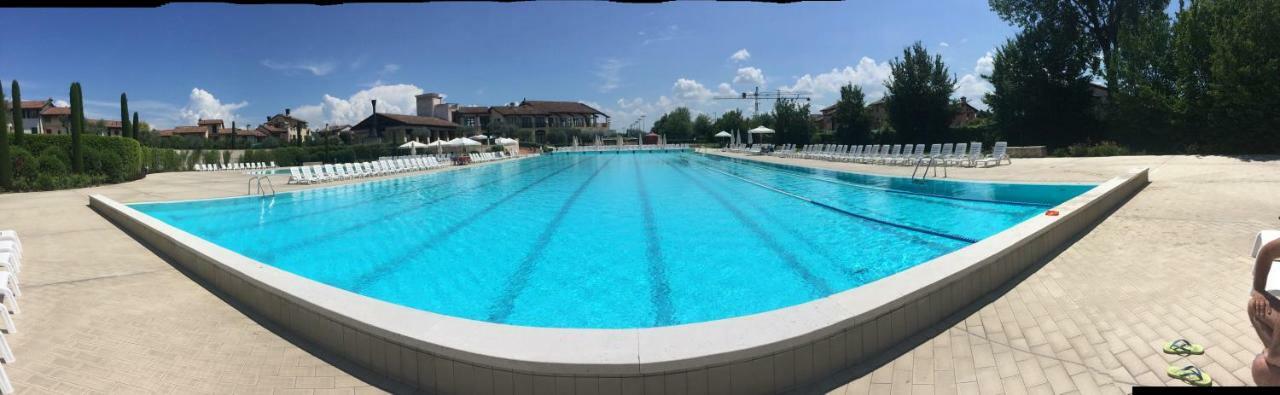 La Chicca Del Garda Apartamento Peschiera del Garda Exterior foto